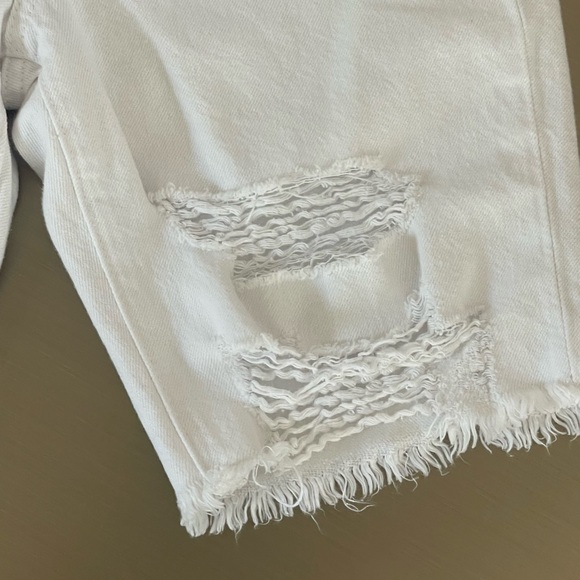 Joe’s Jeans Distressed White Bermuda Denim Shorts - Picture 6 of 15